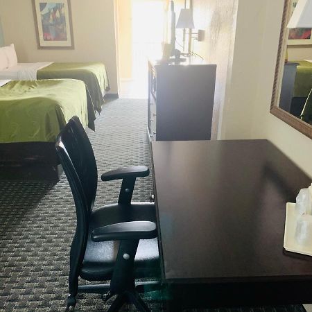 Quality Inn & Suites Miramar Beach Eksteriør billede