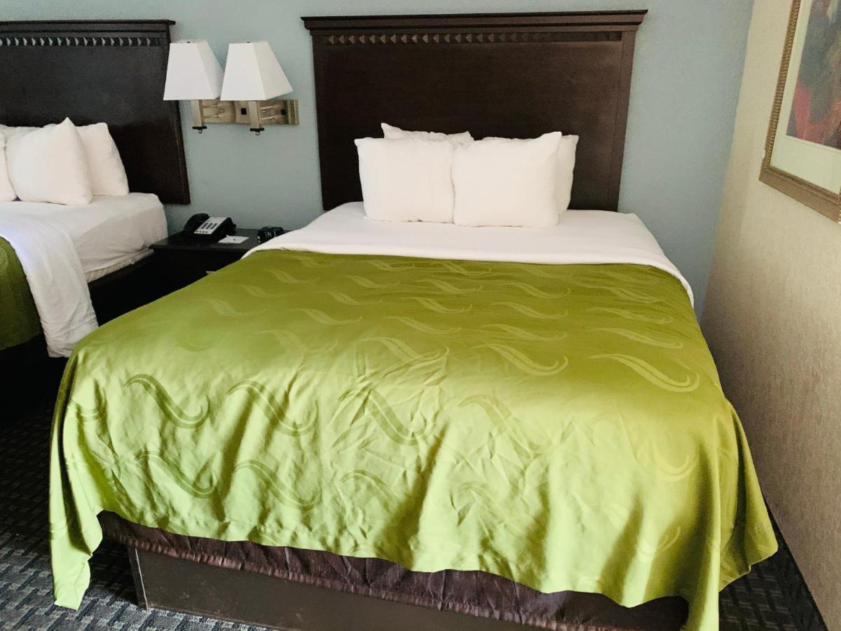 Quality Inn & Suites Miramar Beach Eksteriør billede