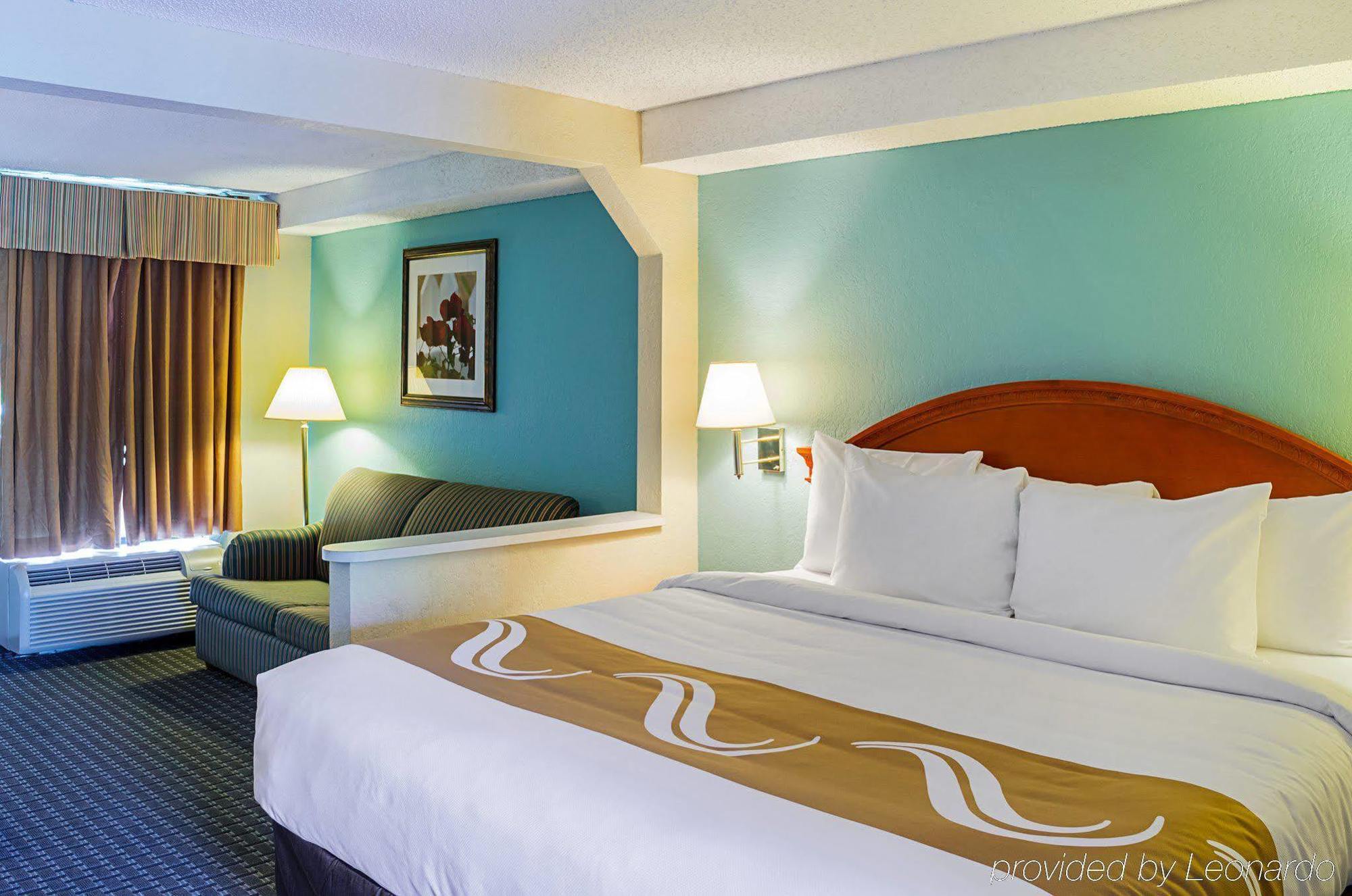 Quality Inn & Suites Miramar Beach Eksteriør billede