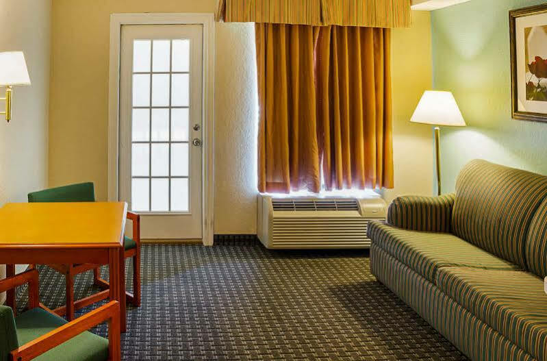 Quality Inn & Suites Miramar Beach Eksteriør billede
